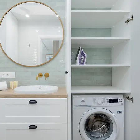 Apartmán Stylowy 400 M Od Plazy By Renters Dziwnówek