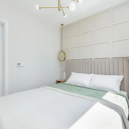 Apartmán Stylowy 400 M Od Plazy By Renters *