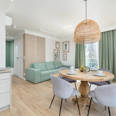 Stylowy 400 M Od Plazy By Renters Lejlighed *