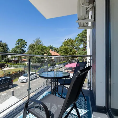 Stylowy 400 M Od Plazy By Renters Lejlighed