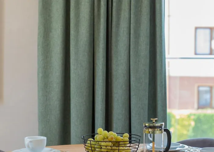 شقة Stylowy 400 M Od Plazy By Renters *